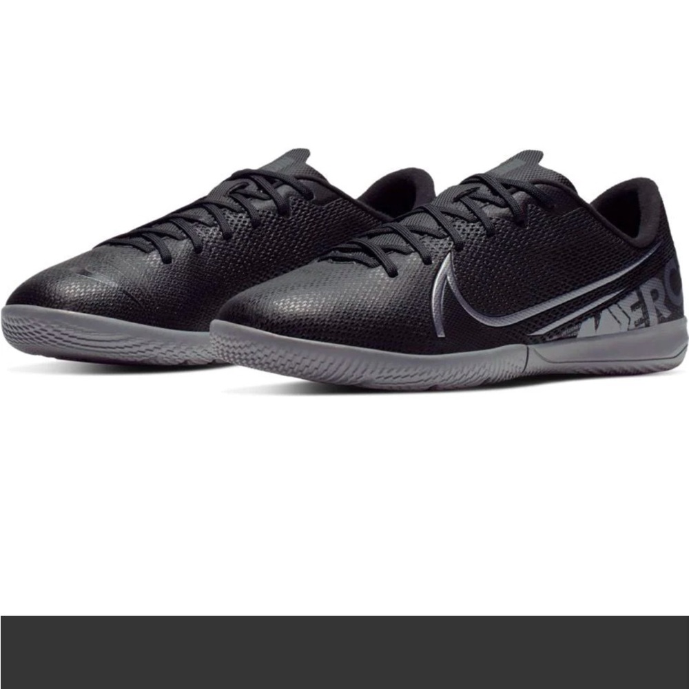 Nike JR Vapor 13 Academy Black Soccer Shoes NWT